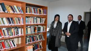 Düzce İl Kültür ve Turizm Müdürü Yığılca İlçesinde bulunan Halk Kütüphanesini ziyaret ederek incelemelerde bulundu.