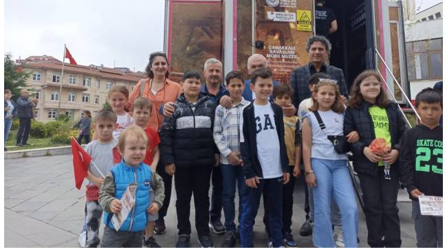Çanakkale Muharebeleri Mobil Müze Akcakoca'da