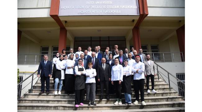 Düzce Üniversitesi Gastronomi Mutfağı Yöresel Lezzetlere Ev Sahipliği Yaptı
