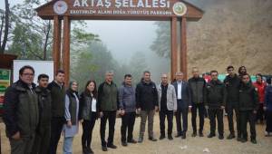 Aktaş Şelalesi Yürüyüş Parkuru ve Eko-Turizm Alanı Tanıtım Gezisi yoğun katılımla gerçekleşti.