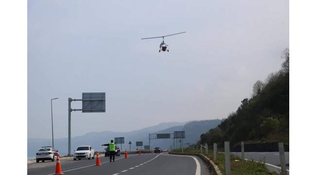  JANDARMA TRAFİK EKİPLERİ HAVADAN HELİKOPTER DRON MOTORİZE TRAFİK EKİBİ DESTEKLİ TRAFİK DENETİMİ YAPILDI 