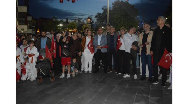 Akçakoca İlçemizde 19 Mayıs Atatürk'ü Anma Gençlik ve Spor Bayramı'nın 105.yıldönümü coşkuyla kutlanmaya devam ediyor.