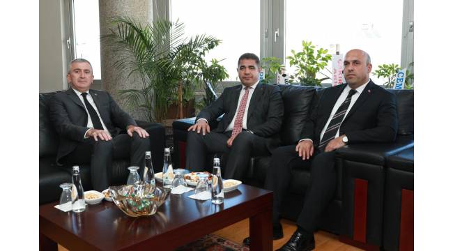 Vali Aslan Belediye Başkanı Albayrak'ı Ziyaret Etti