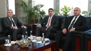 Vali Aslan Belediye Başkanı Albayrak'ı Ziyaret Etti