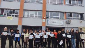 Akçakoca Atatürk Ortaokulu, 2025 Kanguru Matematik ve Fen Olimpiyatları’nda 19 Öğrencisiyle Göz Doldurdu