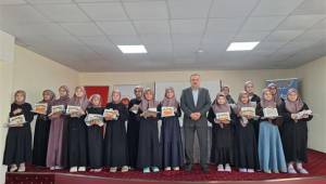 Akçakoca’da Kitap Okuma Programı Ödül Töreniyle Sona Erdi