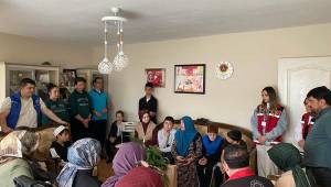 Akçakoca'da Şehit Annesine Anlamlı Ziyaret