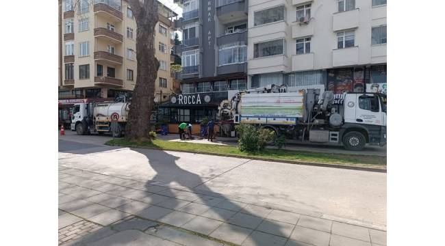 Akçakoca Yaz Sezonuna Hazırlanıyor: Kanalizasyon Hatlarında Temizlik Çalışmaları Başladı