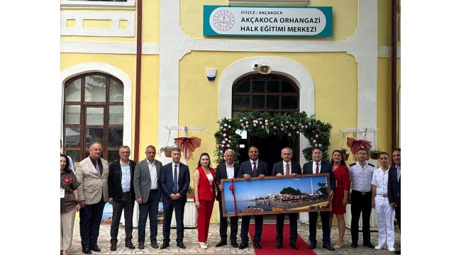 El Emeği Göz Nuru Ürünler Yıl Sonu Sergisinde Buluştu