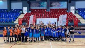 Okul Sporları Küçükler Futsal Müsabakaları Sona Erdi