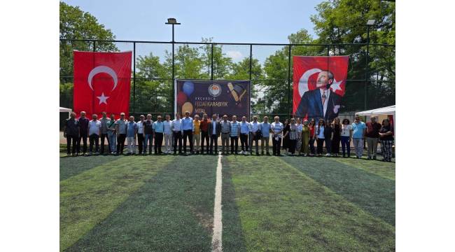 AKÇAKOCA’DA GELECEĞİN USTALARI SAHNEDE: 2025 YILI SONU SERGİSİ GÖZ DOLDURDU