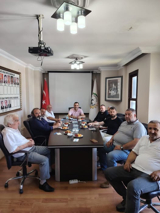 Akçakoca’da Minibüsçü Esnafının Sorunları Masaya Yatırıldı