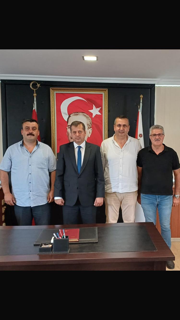 Akçakoca Muhtarlar Derneği’nden Emniyet Müdürü Eren Öztürk’e Hayırlı Olsun Ziyareti