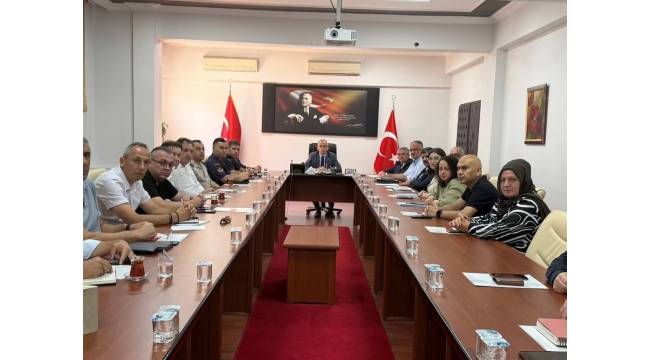 Başkan Fikret Albayrak, İlçe İdare Şube Başkanları Toplantısı’na Katıldı