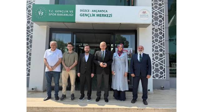 Kaymakam Deniz Pişkin’den TÜGVA Akçakoca Temsilciliğine Ziyaret