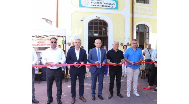 Orhangazi Halk Eğitim Merkezi’nde Geri Dönüşüm Sergisi: Geleceğe Umutla Bakan Eserler
