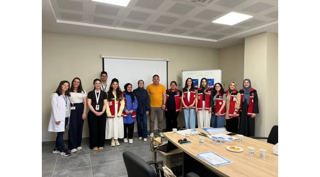 “Sağlıklı Hayat Akademisi (SAHA) Sağlık Elçileri Akademi’sinde ilk eğitimimiz gerçekleştirildi. 