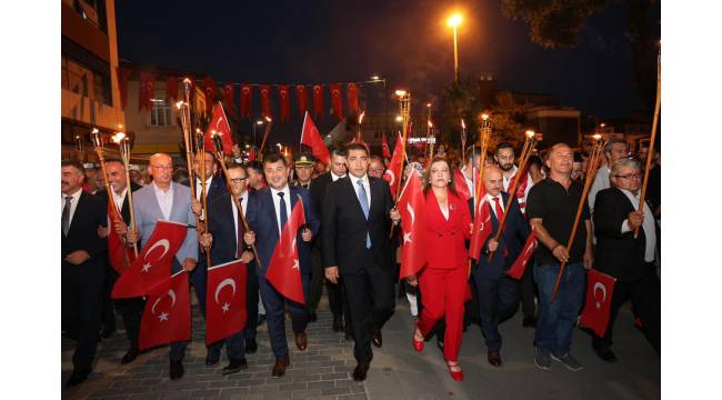 15 Temmuz’un 9. Yılında Düzce’de Milli Birlik ve Demokrasi Yürüyüşü Gerçekleştirildi