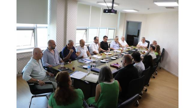 Belediye Başkanı Fikret Albayrak, Yönetim Ekibiyle Koordinasyon Toplantısı Gerçekleştirdi