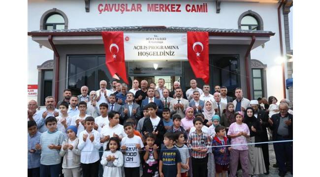 Düzce'de Çavuşlar Mahallesi Camii Dualarla İbadete Açıldı