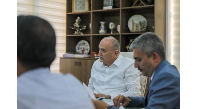 Düzce’de Dere Temizlik ve Islah Çalışmaları Sürüyor: Ekonomiye Katkı Sağlanacak