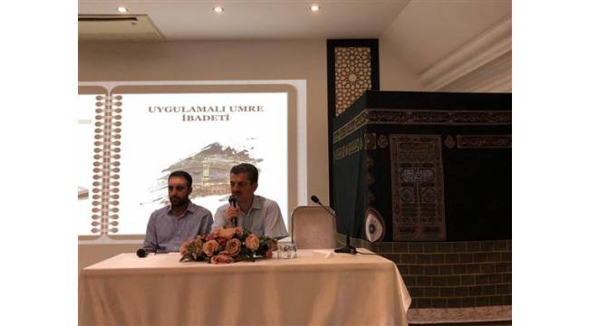 Düzce'de Umre Yolculuğuna Hazırlanan Umreciler İçin Eğitim Semineri Düzenlendi
