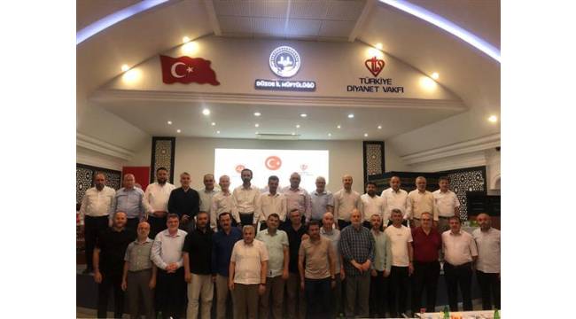 Düzce Müftülüğünde Tayin Olan Personele Veda Programı Düzenlendi