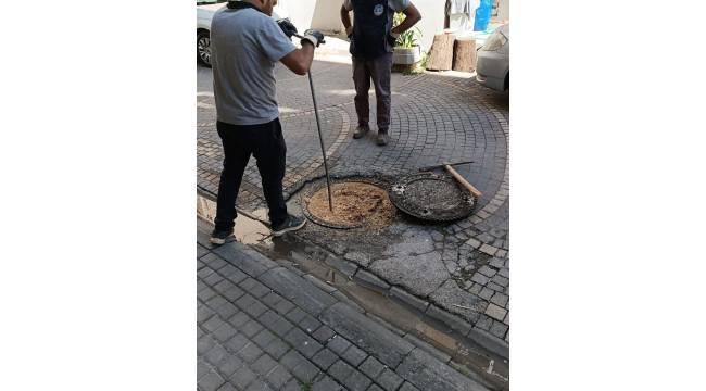 LAVABOYA DÖKÜLEN YAĞLAR GELECEĞİMİZİ TEHDİT EDİYOR!