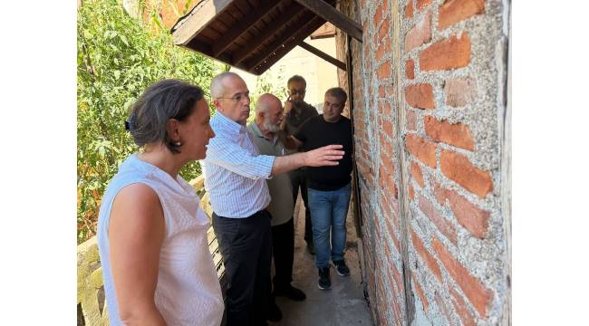Akçakoca Kaymakamı Deniz Pişkin'den Koç Baba Camii’ne Yakın Takip