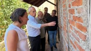 Akçakoca Kaymakamı Deniz Pişkin'den Koç Baba Camii’ne Yakın Takip