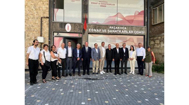 CHP Heyeti, Akçakoca Esnaf ve Sanatkârlar Odası’nı Ziyaret Etti