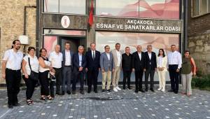 CHP Heyeti, Akçakoca Esnaf ve Sanatkârlar Odası’nı Ziyaret Etti