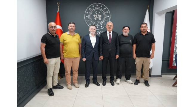 Düzce Eğitim Platformu’ndan İl Müdürü Zekeriya Arslantürk’e Hayırlı Olsun Ziyareti