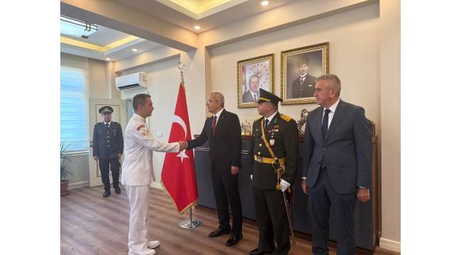 Kaymakam Deniz Pişkin, 30 Ağustos Zafer Bayramı Tebrikat Töreninde Tebrikleri Kabul Etti