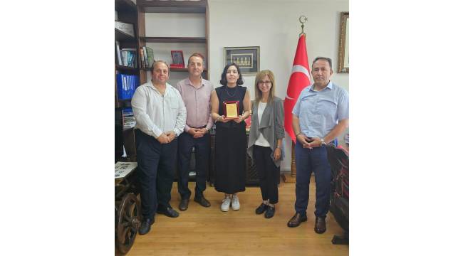 Kütüphaneci Şeyma İdem Keyvanoğlu’ndan Veda Ziyaret