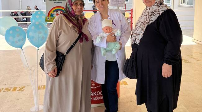 Akçakoca'da Halk Sağlığı Haftası Kapsamında Farkındalık Standı Kuruldu