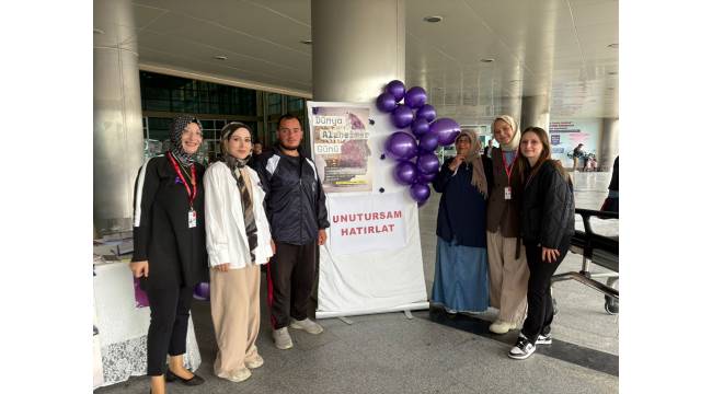 Düzce Atatürk Devlet Hastanesi’nde Dünya Alzheimer Günü Etkinliği Düzenlendi