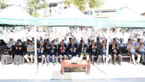 Düzce'de Mevlid-i Nebi Haftası Coşkusu: Merkez Büyük Cami Önünde Anlamlı Açılış Programı