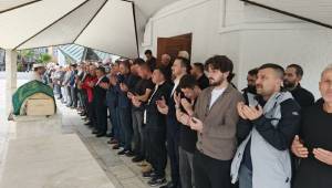 Akçakoca Esnafının Sevilen İsmi Gürol Sarı Hayatını Kaybetti