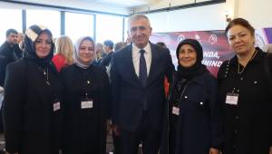 Başkan Fikret Albayrak, Akçakoca’daki Kadın Muhtarlar Çalıştayı’na Katıldı