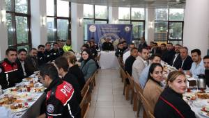 Düzce İl Emniyet Müdürü İbrahim Ergüder, Asayiş Şube Personeliyle Kahvaltıda Buluştu