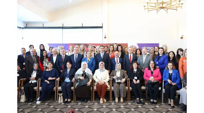 Kadın Eliyle Güçlenen Yerel Yönetimler: Akçakoca’da Kadın Muhtarlar Çalıştayı Düzenlendi