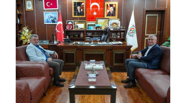 Karasu’da Samimi Ziyaret: Albayrak’tan Sarı’ya Teşekkür
