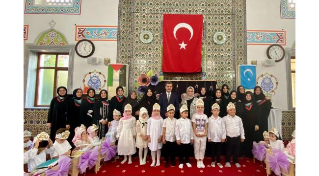 Minik Yüreklerden Büyük Heyecan: Bed-i Besmele Programı Düzenlendi