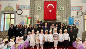 Minik Yüreklerden Büyük Heyecan: Bed-i Besmele Programı Düzenlendi