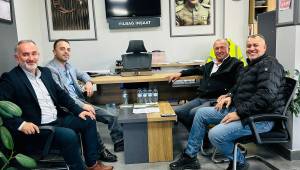 Ziraat Yüksek Mühendisi Ali Uzun ve Ulusal Fındık Konseyi Üyesi Alparslan Sarı, Erol Solak’ı ziyaret ederek fikir alışverişinde bulundu.