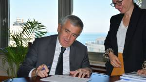 Akçakoca Belediyesi Araç Filosuna İki Yeni Teknoloji Harikası Araç Kazandırdı