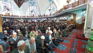 Akçakoca’da 24 Kasım Öğretmenler Günü Anısına Anlamlı Program