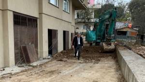 Akçakoca’da Toprak Kayması Sonrası Belediye Hızla Harekete Geçti