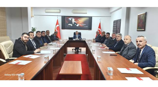 Akçakoca Kaymakamlığında Aylık Koordinasyon Toplantısı Gerçekleştirildi